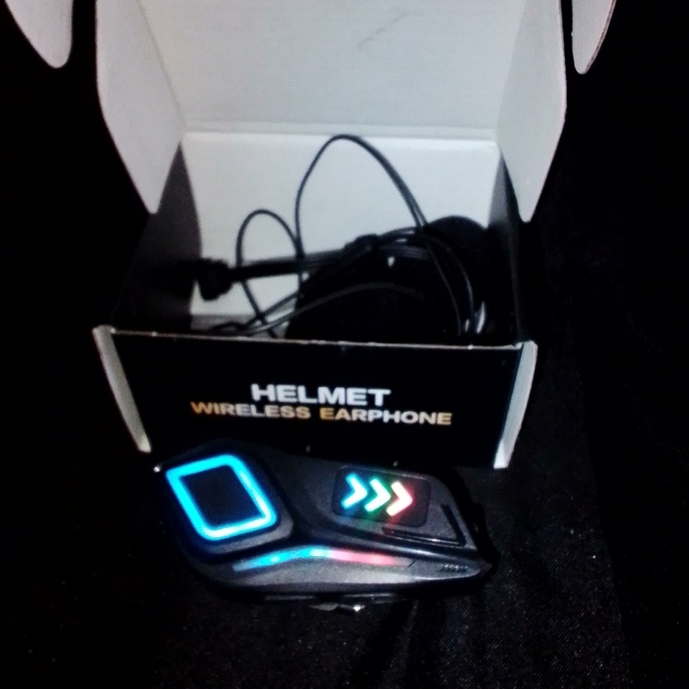 Helmet Wireless Earphone with LED Accents - Picture 7 of 11